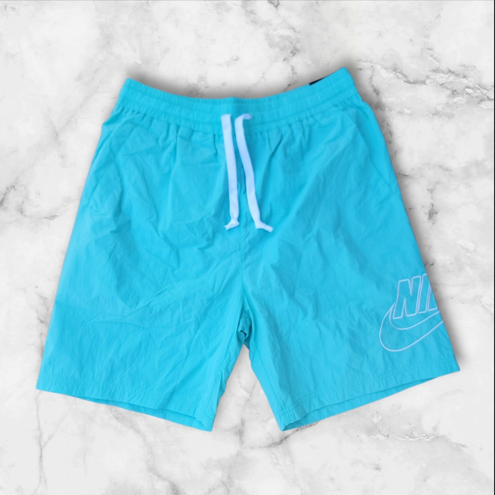 NWT Mens Nike Blue Athletic Shorts Lightweight Performance